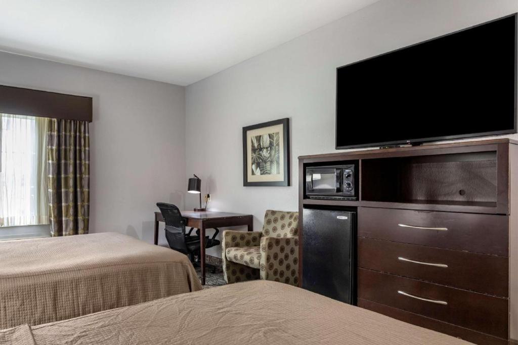 Best Western Oakdale Inn Luaran gambar