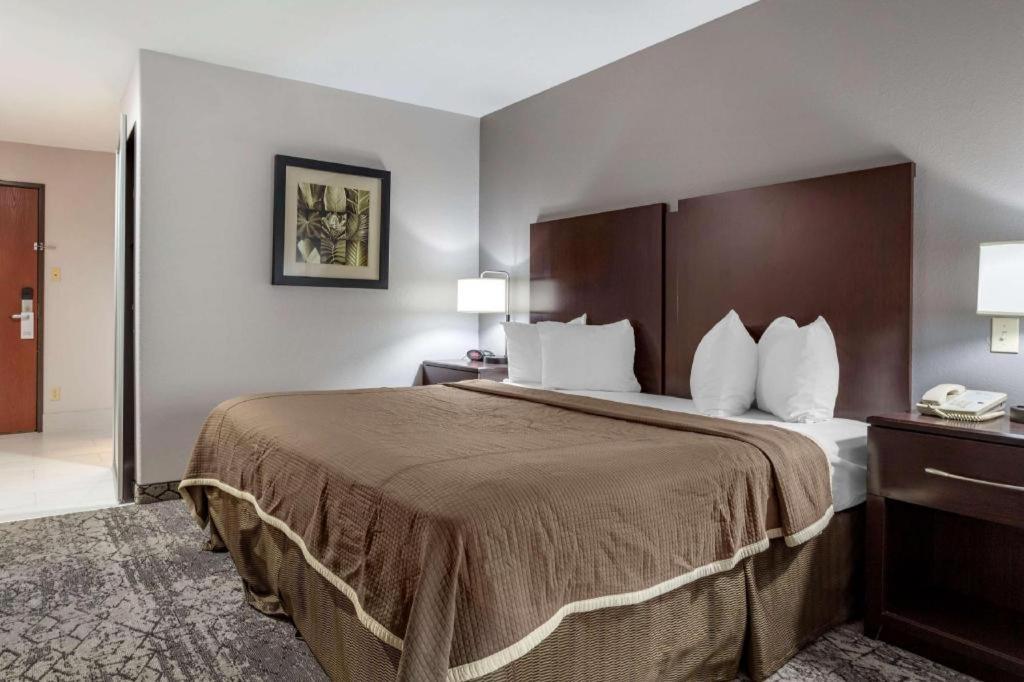 Best Western Oakdale Inn Luaran gambar