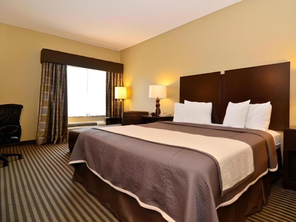 Best Western Oakdale Inn Luaran gambar